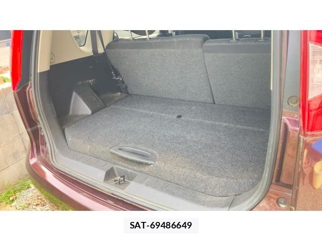 Nissan NOTE 2011-08 8367895-24