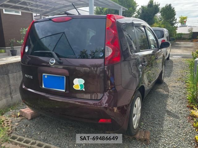 Nissan NOTE 2011-08 8367895-2