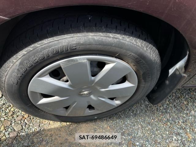 Nissan NOTE 2011-08 8367895-4