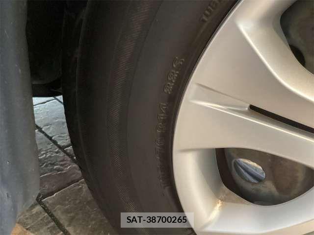 Nissan NOTE 2014-06 8367877-11