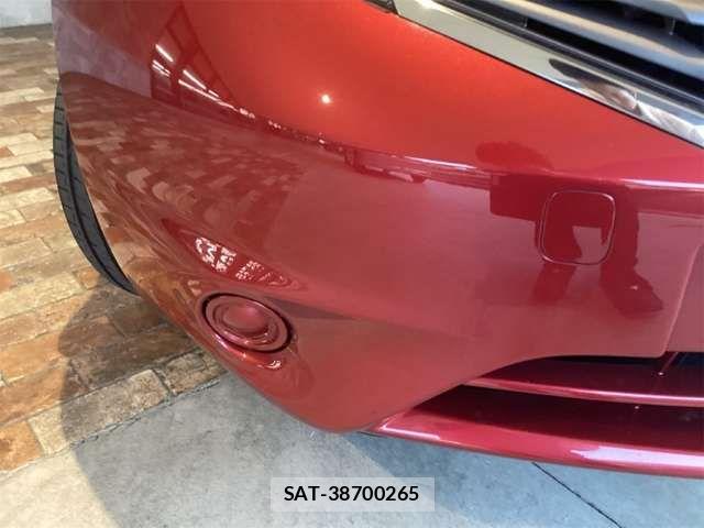 Nissan NOTE 2014-06 8367877-8