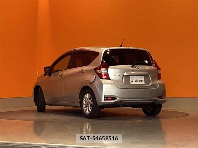 Nissan NOTE 2018-10 8367846-9