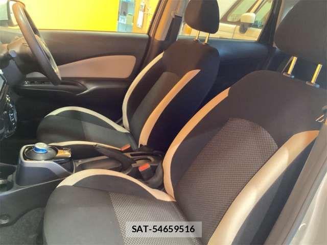 Nissan NOTE 2018-10 8367846-11