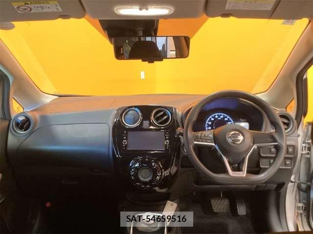 Nissan NOTE 2018-10 8367846-15
