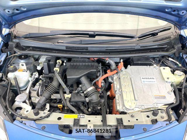 Nissan NOTE 2018-01 8367853-17