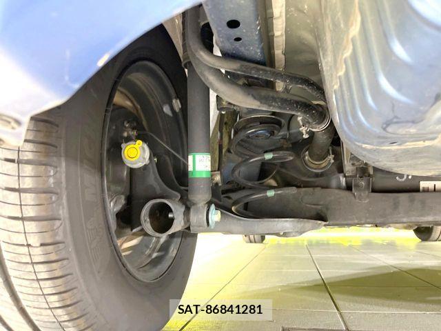 Nissan NOTE 2018-01 8367853-19