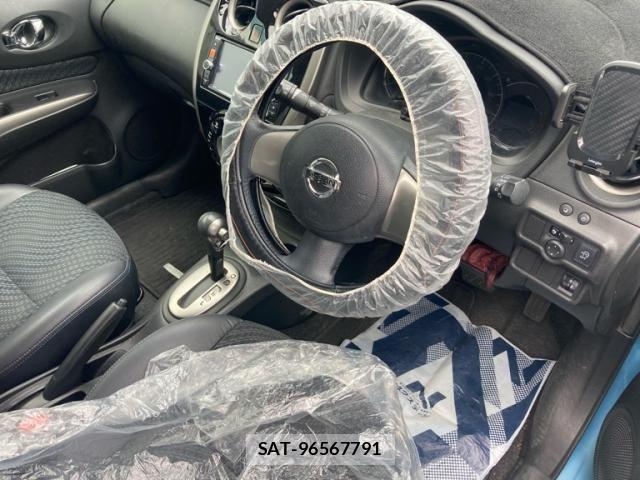 Nissan NOTE 2013-09 8367885-25