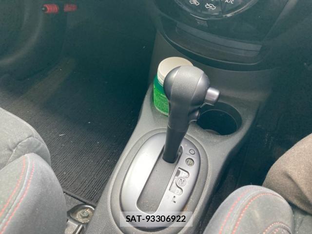 Nissan NOTE 2016-01 8367870-15