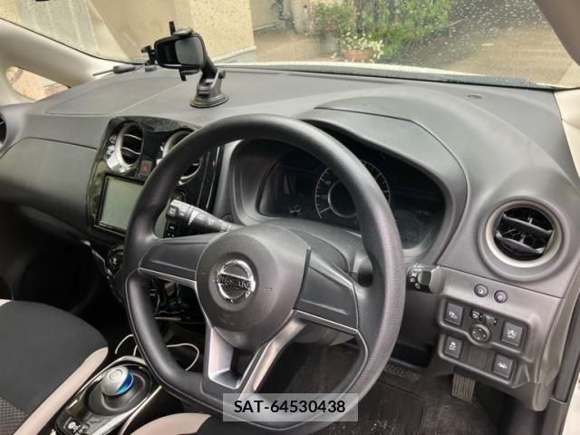 Nissan NOTE 2017-08 8367865-19