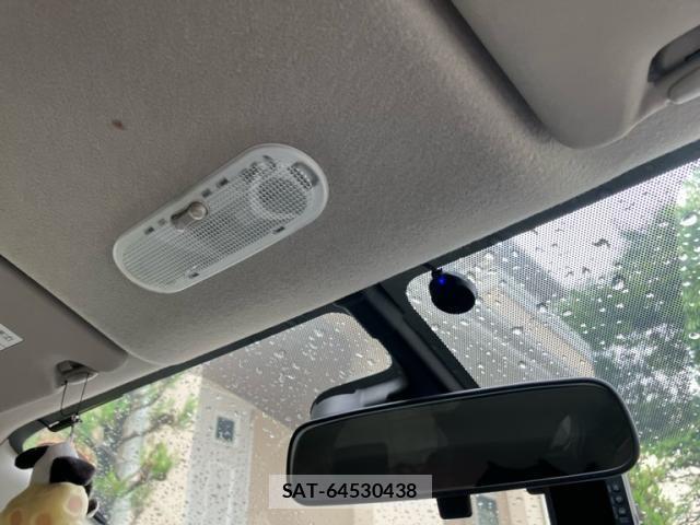 Nissan NOTE 2017-08 8367865-21