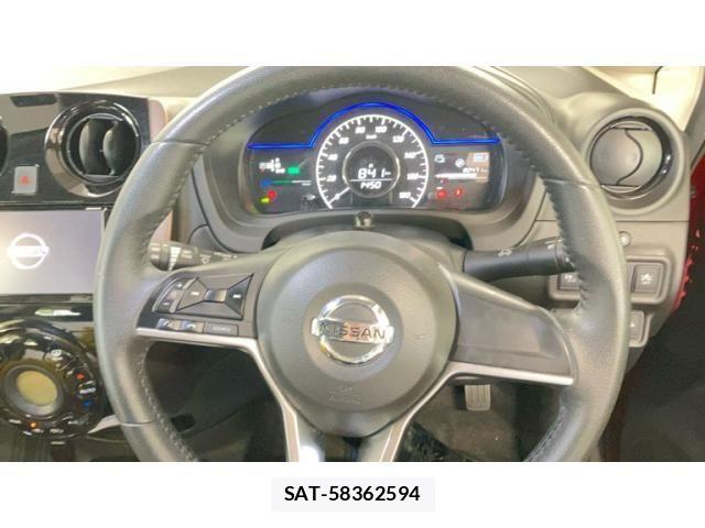 Nissan NOTE 2017-05 8367871-12