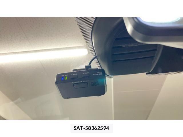 Nissan NOTE 2017-05 8367871-22