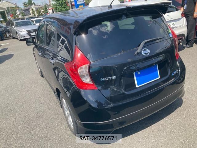 Nissan NOTE 2013-07 8367896-6