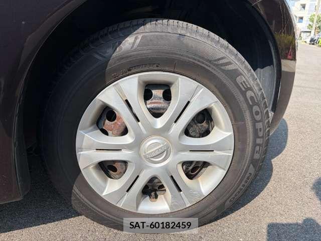 Nissan NOTE 2013-06 8367880-12