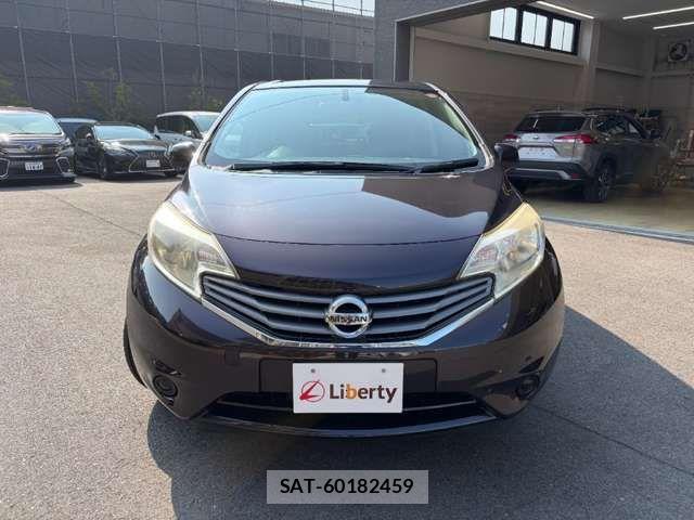 Nissan NOTE 2013-06 8367880-3