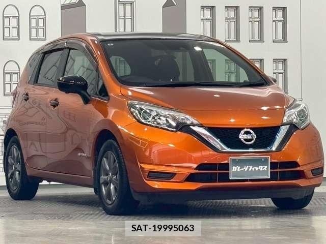 Nissan NOTE 2018-08 8367841-10