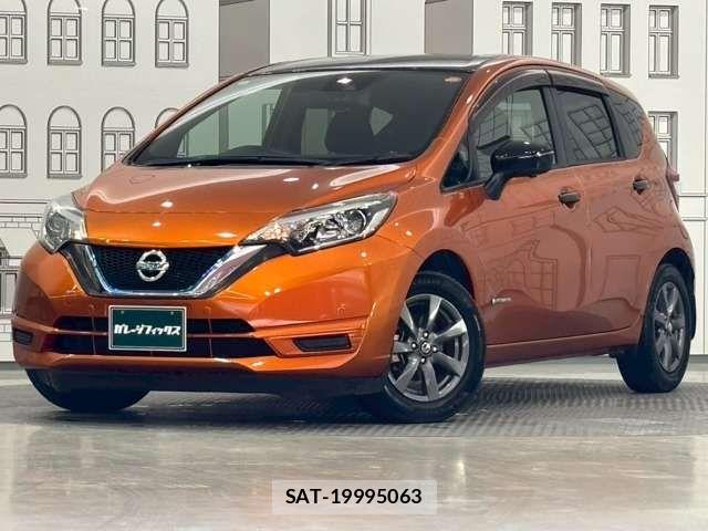 Nissan NOTE 2018-08 8367841-3