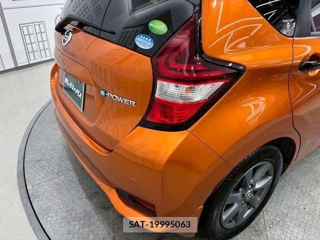 Nissan NOTE 2018-08 8367841-5
