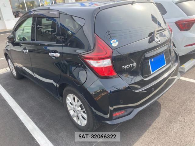 Nissan NOTE 2017-09 8367876-4