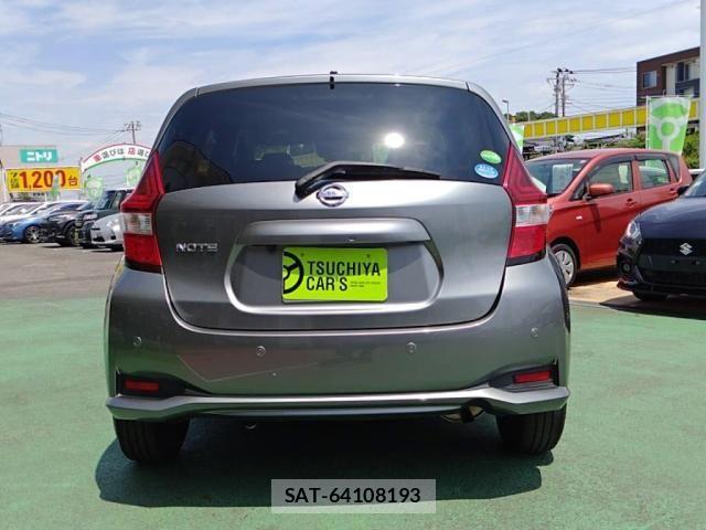 Nissan NOTE 2019-08 8367839-9