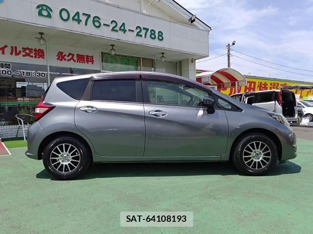 Nissan NOTE 2019-08 8367839-10
