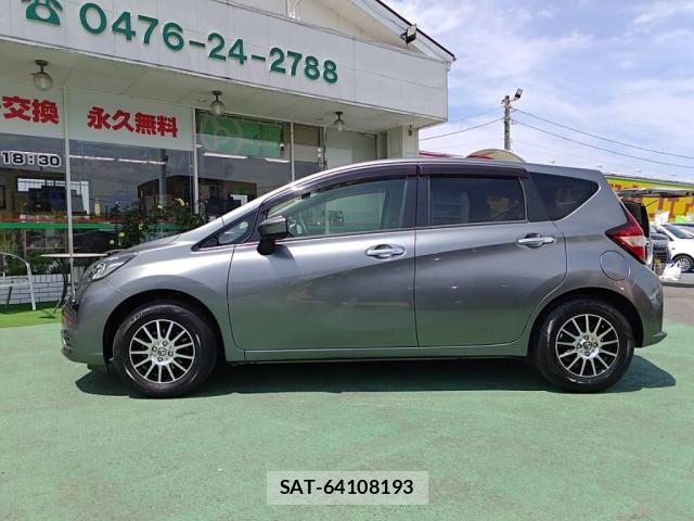Nissan NOTE 2019-08 8367839-11