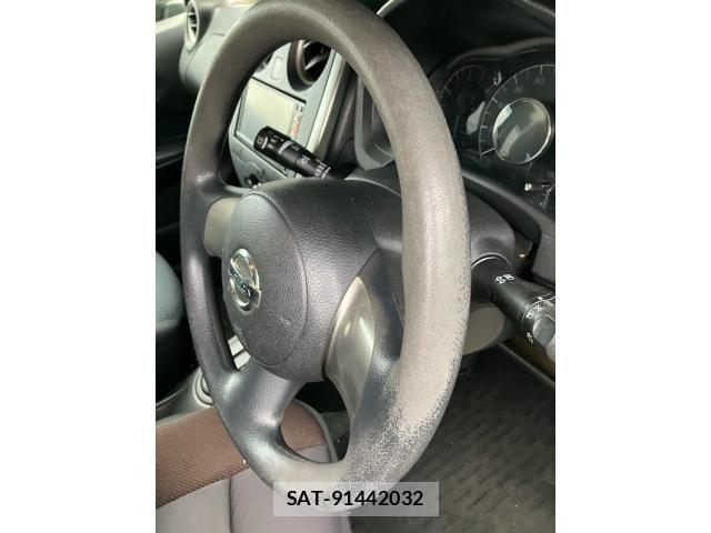 Nissan NOTE 2013-11 8367900-19