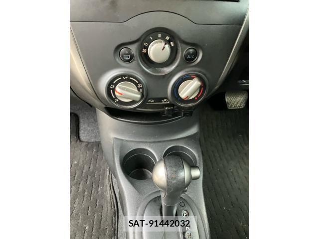 Nissan NOTE 2013-11 8367900-24