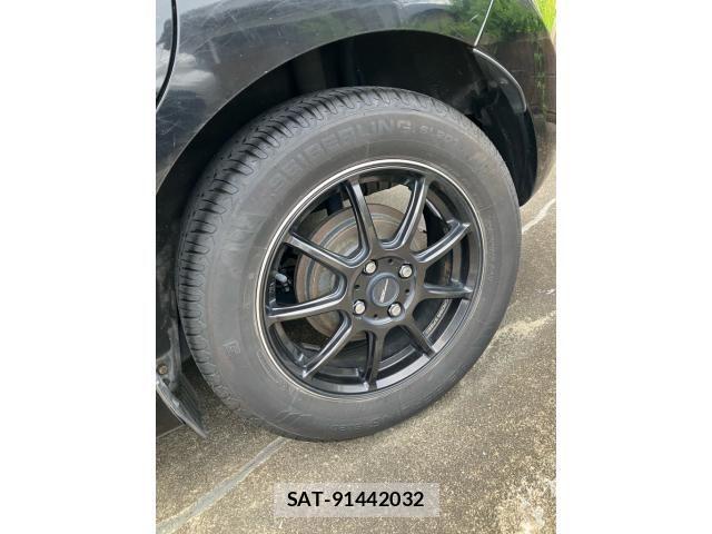 Nissan NOTE 2013-11 8367900-6