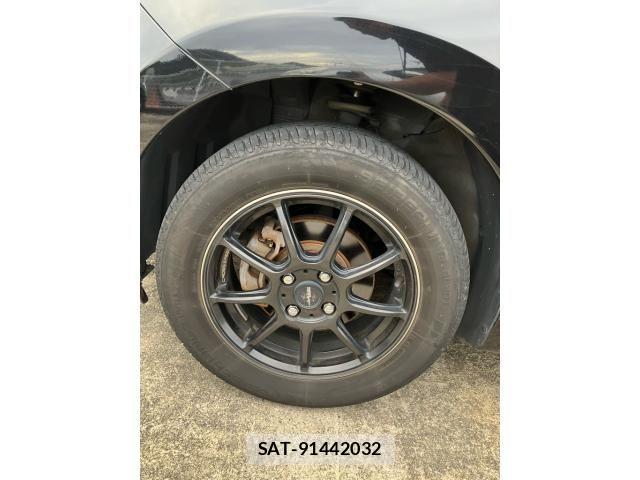 Nissan NOTE 2013-11 8367900-7