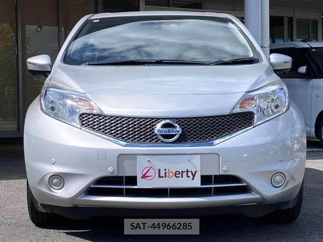 Nissan NOTE 2015-01 8367862-10