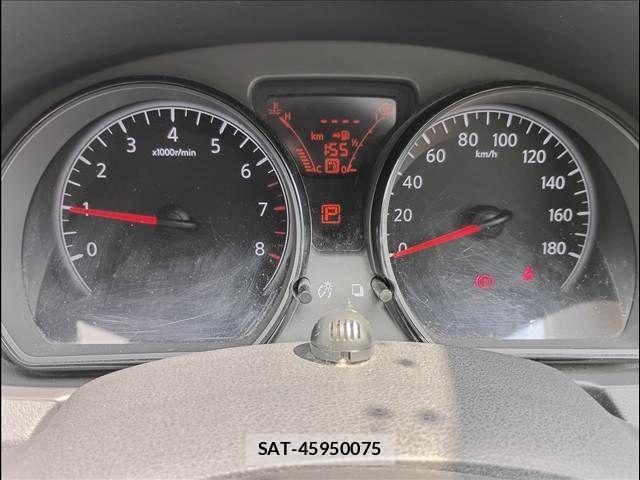 Nissan NOTE 2018-01 8367860-4