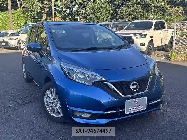 Nissan NOTE 2018-04 8367873-0