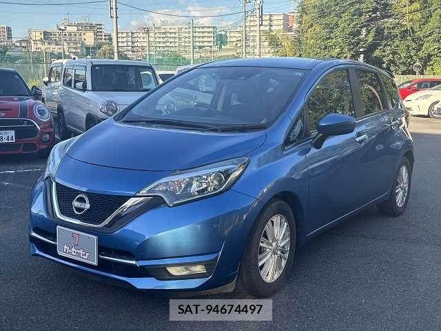 Nissan NOTE 2018-04 8367873-13