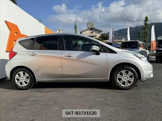 Nissan NOTE 2015-02 8367874-11