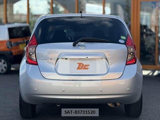 Nissan NOTE 2015-02 8367874-13