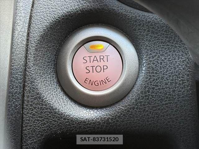 Nissan NOTE 2015-02 8367874-25