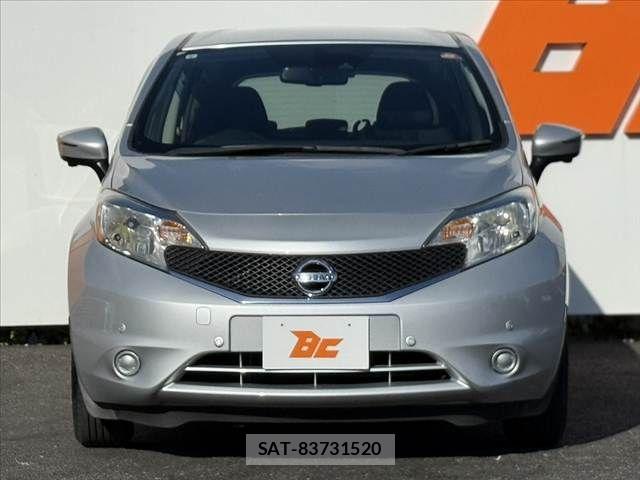 Nissan NOTE 2015-02 8367874-8