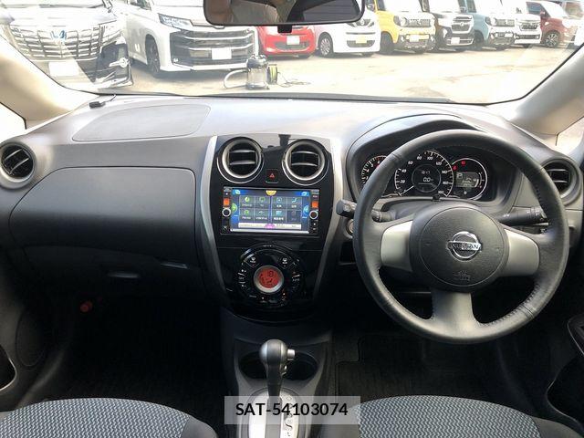 Nissan NOTE 2013-09 8367872-2