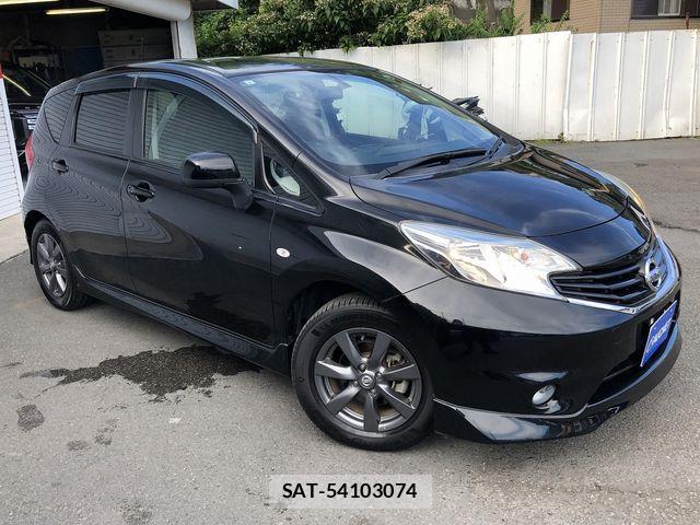 Nissan NOTE 2013-09 8367872-4