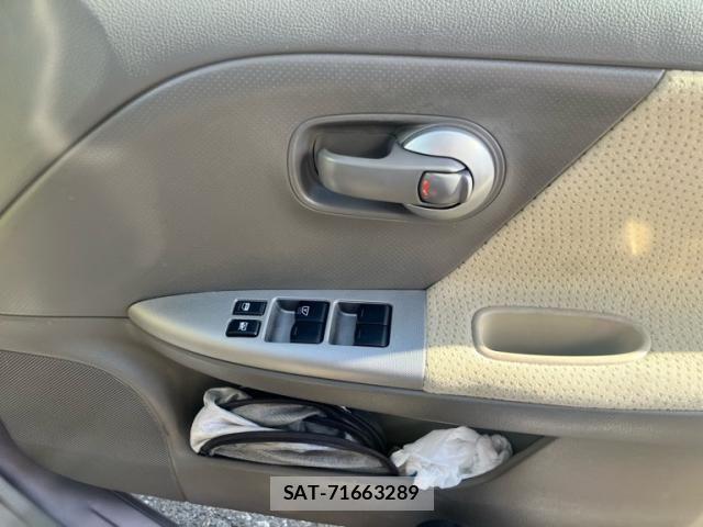 Nissan NOTE 2010-03 8367892-8