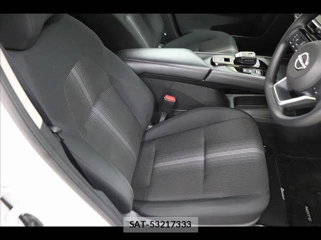 Nissan NOTE 2022-10 8367825-10