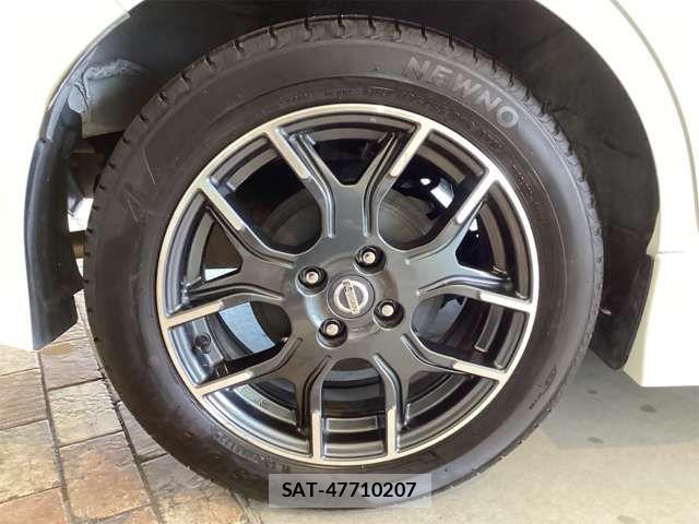 Nissan NOTE 2017-03 8367832-10