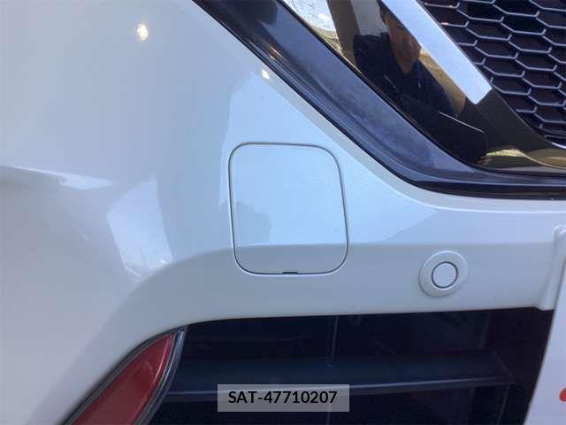 Nissan NOTE 2017-03 8367832-16