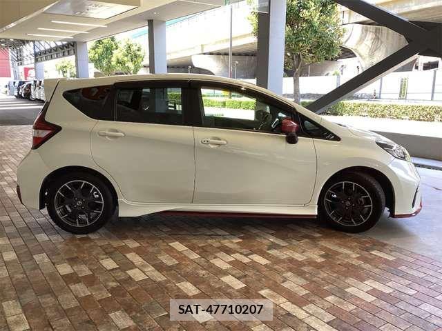 Nissan NOTE 2017-03 8367832-3