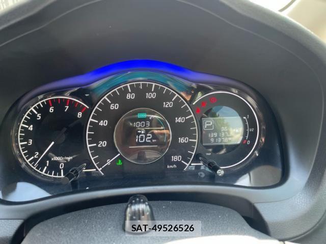 Nissan NOTE 2013-09 8367891-16