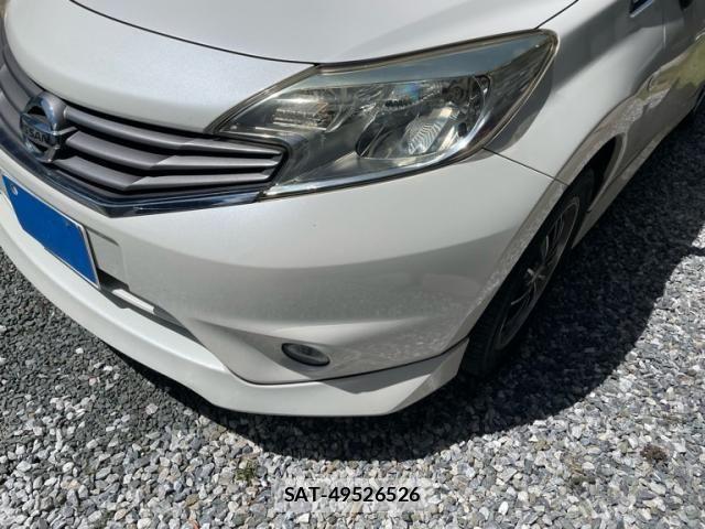 Nissan NOTE 2013-09 8367891-4