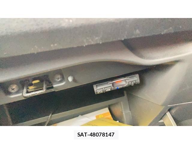 Nissan NOTE 2016-05 8367884-23
