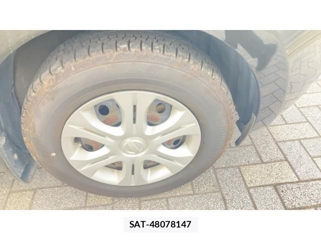 Nissan NOTE 2016-05 8367884-6