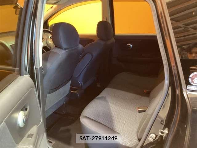 Nissan NOTE 2010-06 8367883-12